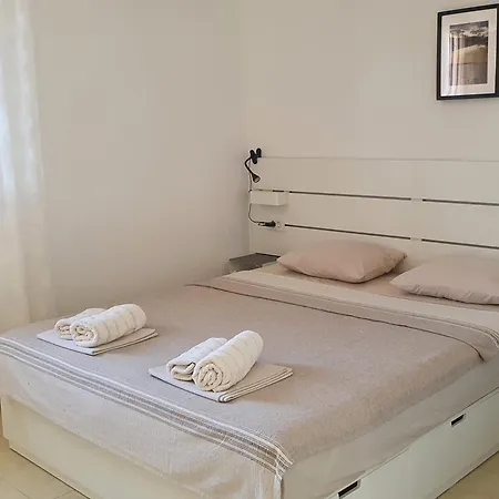 Apartment Kus Ugljan