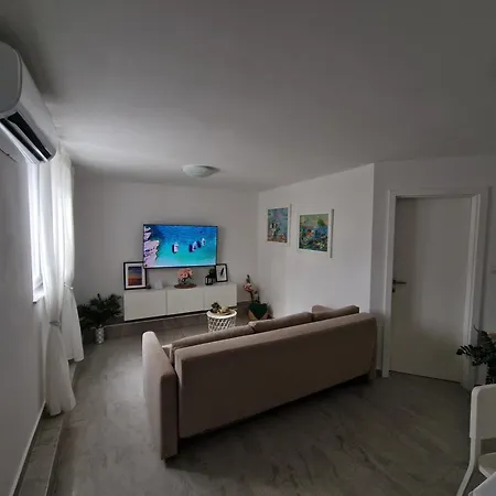 Kus Apartment Ugljan
