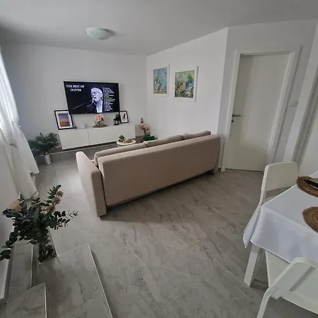 Kus Apartment