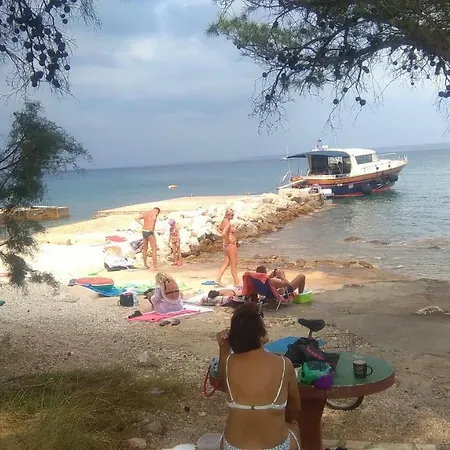 Kus * Ugljan